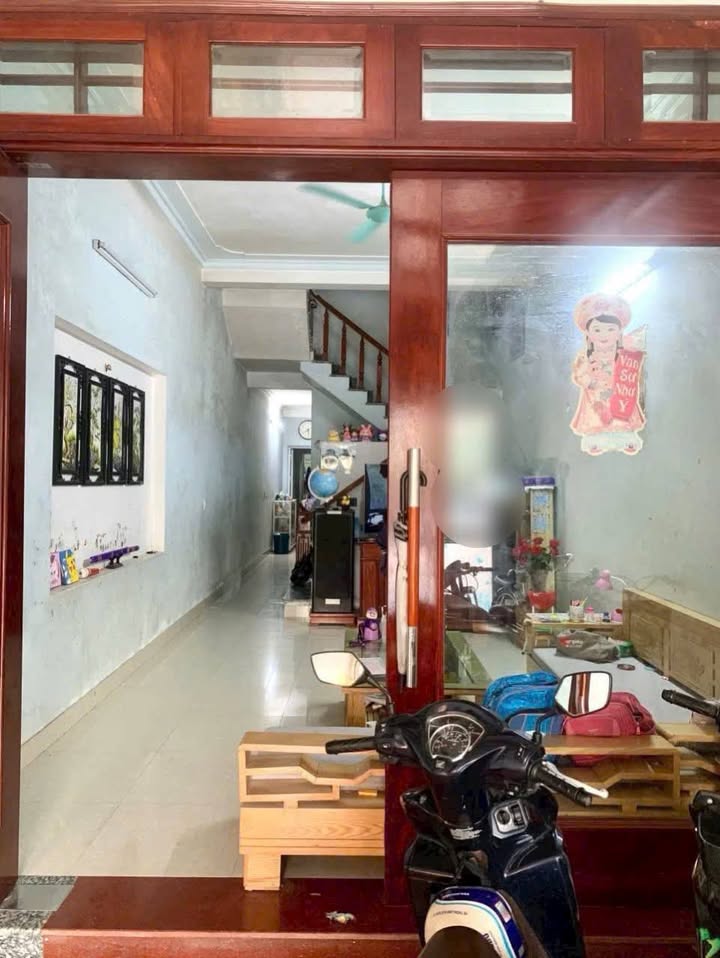 Nhà 2,5 tầng mặt phố Cống Câu Hải Dương 95m² giá 3,8 tỷ - Sẵn sàng vào ở!
