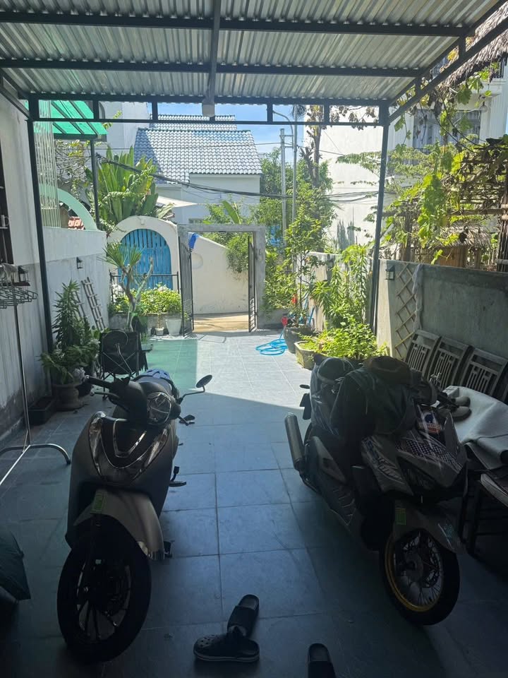 Nhà cấp 4 Cẩm Thanh 102m² giá 3 tỷ - Không gian sống yên tĩnh, đầy đủ tiện nghi!