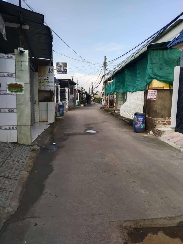 Dãy trọ 18 phòng tại Hiệp Phước, Nhơn Trạch, 396m² giá 5 tỷ - Kinh doanh ổn định!