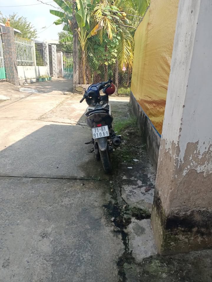 Nhà riêng Bến Tre 128m² giá 850 triệu - Sân đậu ô tô thoải mái!