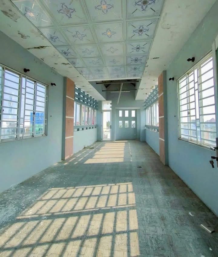 Nhà mặt tiền đường Phú Lợi, phường 2, Sóc Trăng 220m² giá 7 tỷ - Kinh doanh thuận lợi!