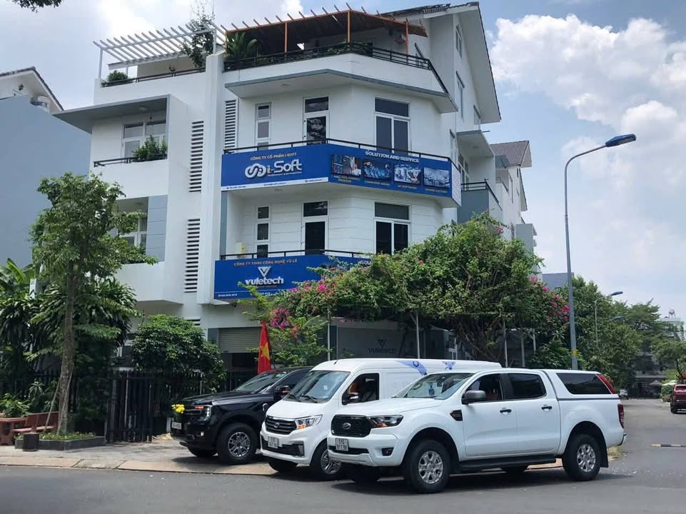 Nhà cho thuê khu dân cư Gia Hoà Thủ Đức 220m² giá 39 triệu - Vị trí đắc địa cho văn phòng!