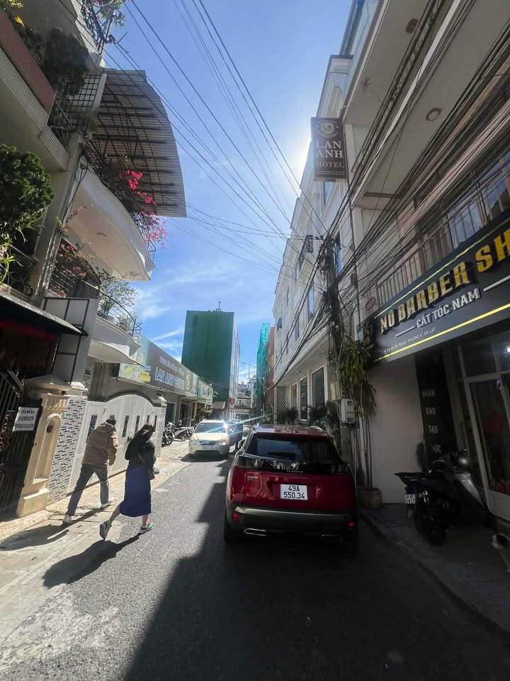 Nhà nguyên căn cho thuê tại Đà Lạt 100m² - Vào ở ngay, giá tốt!