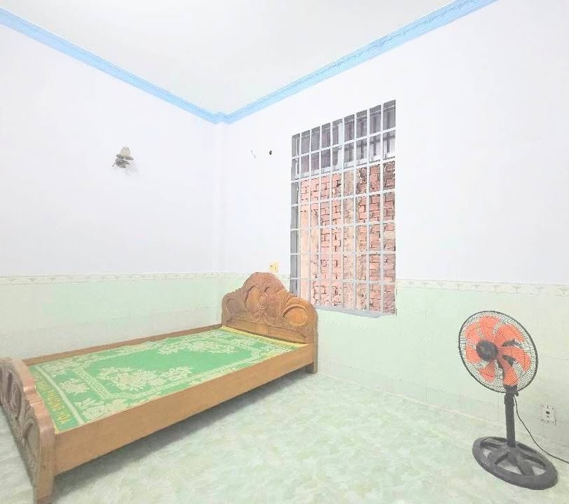 Nhà 2 Tầng Quốc Lộ 13, Thủ Đức 105.6m² giá 6 tỷ - Gần KDT Vạn Phúc!