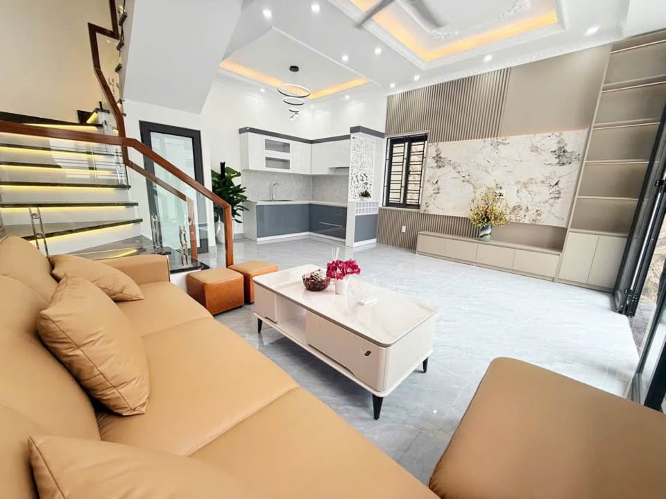 Nhà 3 tầng Ngõ 106 Lê Lai, Hải Phòng 42m² giá 2.8 tỷ - Yên tĩnh, an ninh tốt!