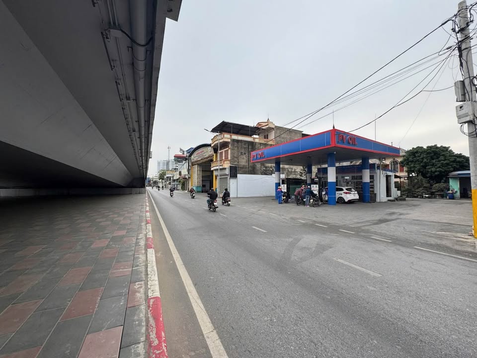 Bán đất mặt đường Nguyễn Văn Linh 90m² giá 9 tỷ - Tặng nhà 6 tầng cho thuê ngay!