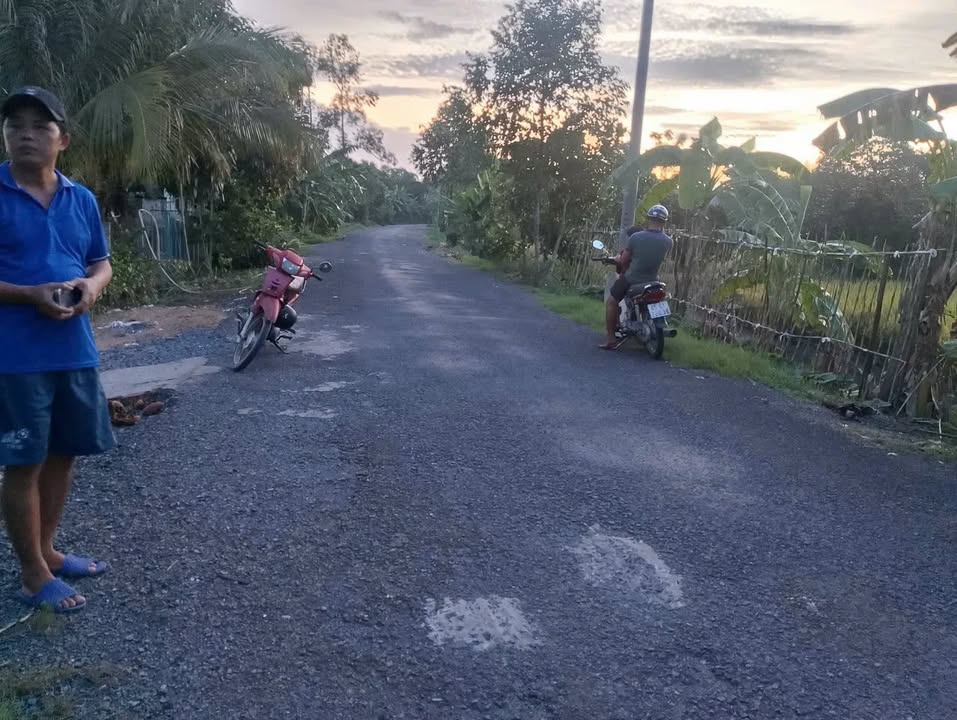 Đất nền Trường Long, Phong Điền 525m² giá 2.4 tỷ - Mặt tiền thoáng mát gần trường học!