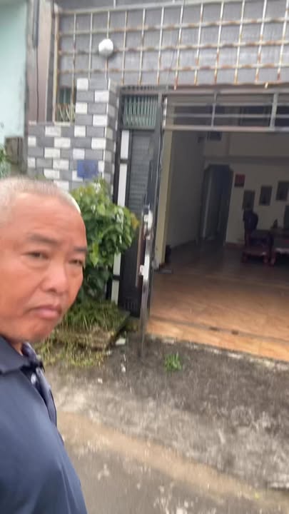 Nhà 2 mặt tiền đường Bùi Dự Pleiku 115m² giá 1.85 tỷ - Cơ hội đầu tư tuyệt vời!