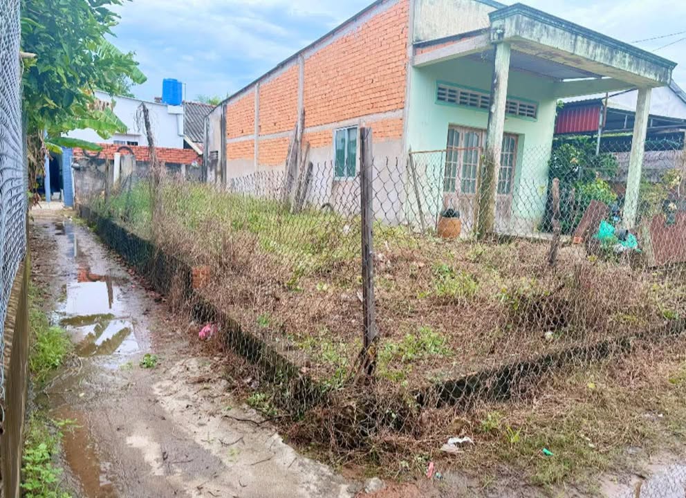 Đất nền Trung Thành Vĩnh Long 83,3m² giá 390 triệu - Đã xây đà kiềng kiên cố, xây dựng ngay!