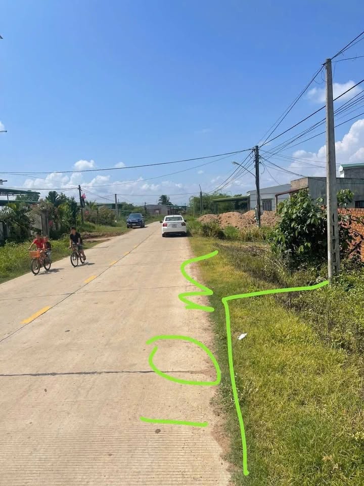 Đất nền Vụ Bổn, Krông Pắc 3000m² giá 43.5 tỷ - Đường quy hoạch 26m