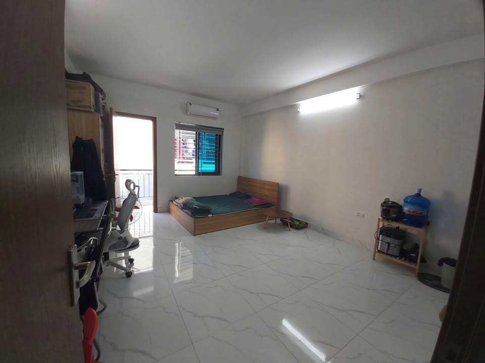 Căn hộ cho thuê tại ngõ 225 Quan Hoa, Cầu Giấy - Phòng siêu rộng, Full nội thất, sẵn sàng vào ở!