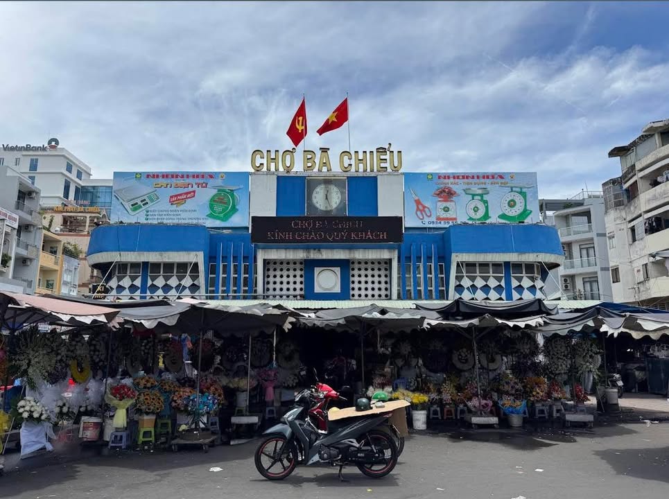 Nhà phố Ngô Nhân Tịnh Bình Thạnh 46.4m² giá 5.x tỷ - Kinh doanh sầm uất ngay chợ Bà Chiểu!