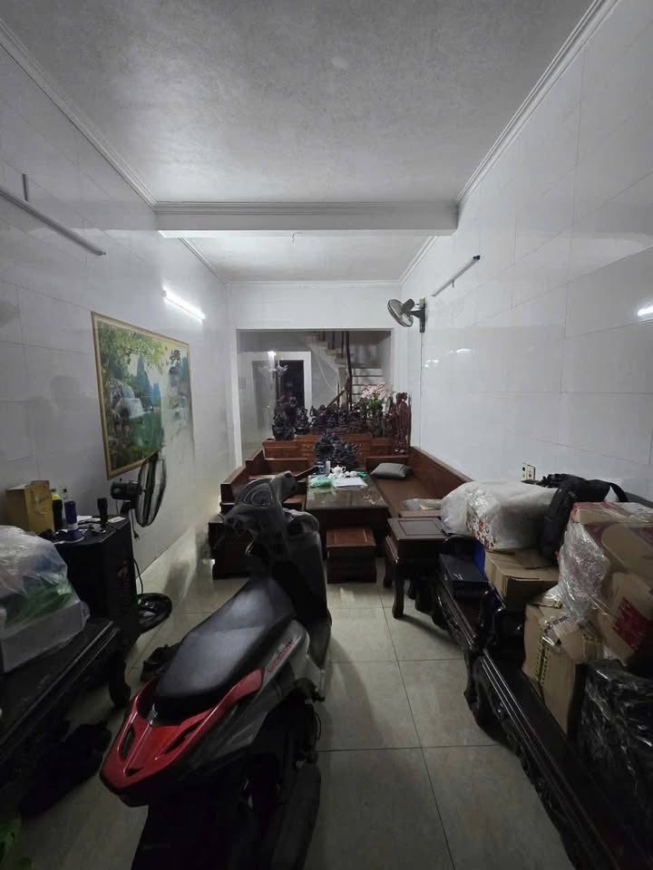 Nhà cho thuê 3 tầng tại phường Nguyễn Trãi - Diện tích 80m², giá 5.5 triệu/tháng