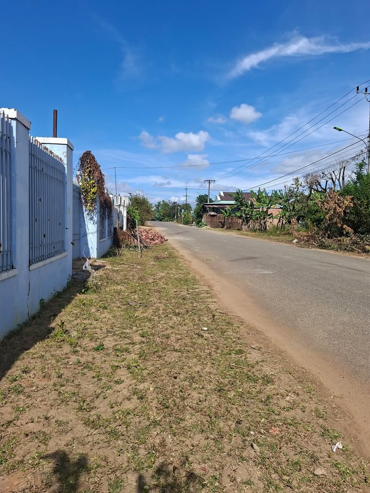 Đất nền đường Nguyễn Lương Bằng, phường Lê Lợi, TP Kon Tum 235m² - Giá tốt, đầu tư sinh lời!