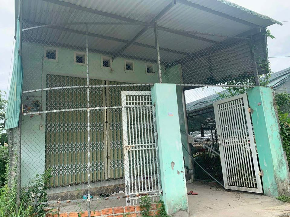 Nhà cấp 4 hẻm 82 Lê Lợi, Quảng Ngãi 100m² giá 1.3 tỷ - Cơ hội đầu tư hấp dẫn!