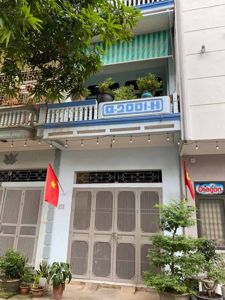 Nhà 3 tầng 60m² tại Phường Tân Thịnh, TP Hòa Bình - Chính chủ bán gấp!