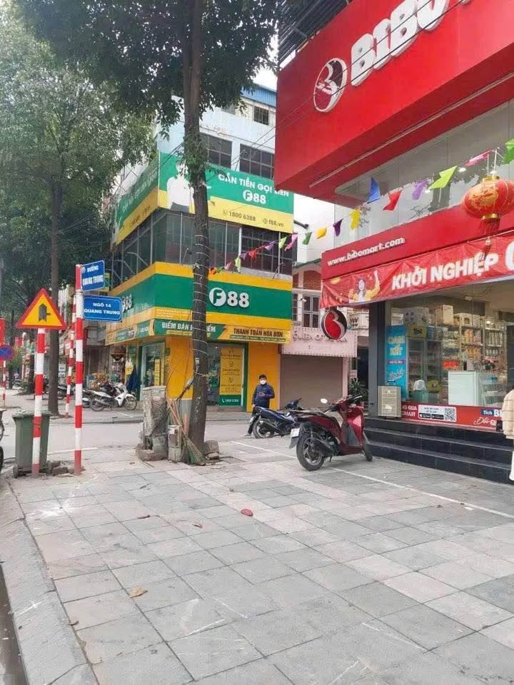 Nhà phố Quang Trung Hà Đông 45m² giá 8 tỷ - Vị trí đẹp, ô tô đỗ gần!