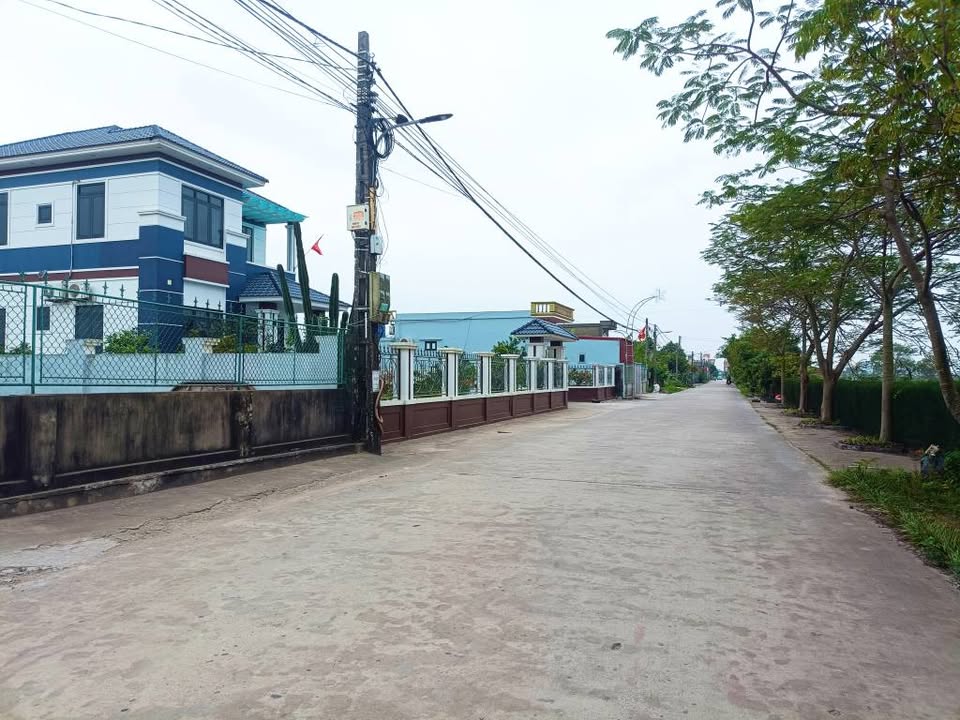Đất nền Nam Hưng Tiền Hải 120m² giá 1.8 tỷ - Đầu tư sinh lời hấp dẫn!