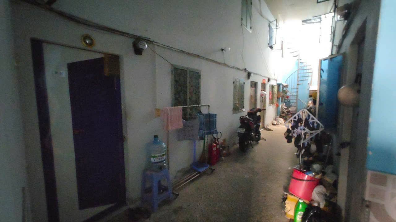 Nhà trọ 154m² đường Lạc Long Quân, quận 11, giá 14 tỷ - Đầu tư sinh lời cao!