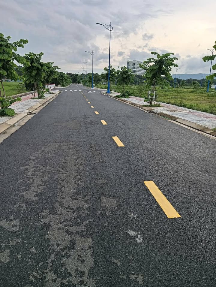 Đất nền Hòa Long Bà Rịa 335m² giá 3.7 tỷ - Đầu tư sinh lời cao!