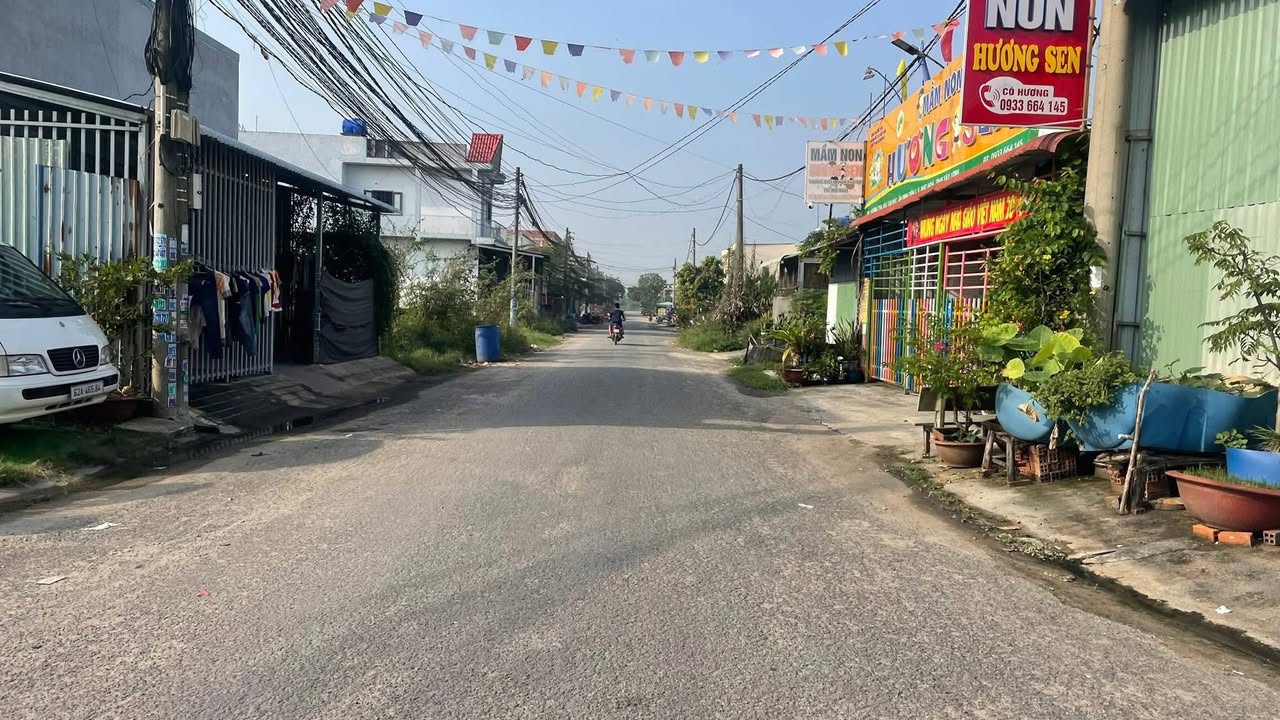 Đất nền mặt tiền A22 KDC Tân Đức 125m² giá 1.88 tỷ - Cơ hội đầu tư hấp dẫn!