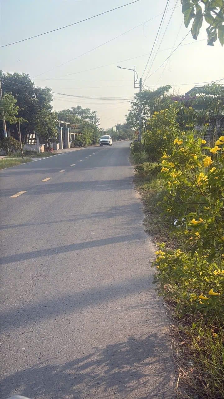 Đất nền 5615m² xã Đức Lập, Long An giá 23 tỷ - Mặt tiền nhựa, thích hợp làm kho xưởng!