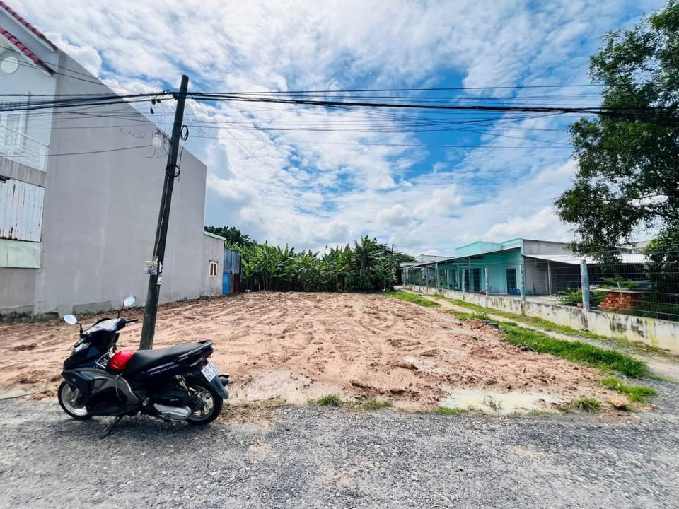 Đất nền Tân Phú Trung Củ Chi 340m² giá 3 tỷ - Sổ riêng, vị trí đắc địa!