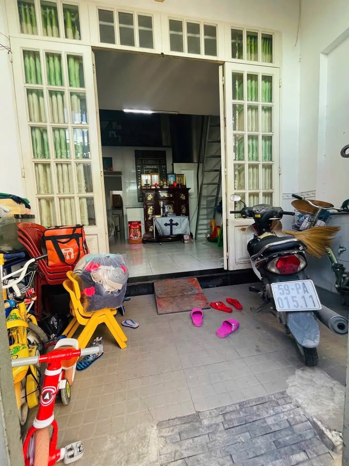 Nhà riêng xã Bà Điểm, Hóc Môn 60m² giá 3.2 tỷ - Chính chủ, vị trí đắc địa!