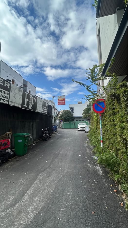 Nhà 3 tầng ở Mỹ Khê, Đà Nẵng 66m² giá 7 tỷ - Kiệt ô tô, chỉ 50m ra biển!