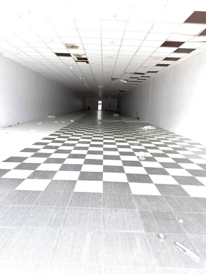 Cho thuê mặt bằng mặt tiền đường 3/2, Ninh Kiều 225m² - Vị trí đẹp kinh doanh!