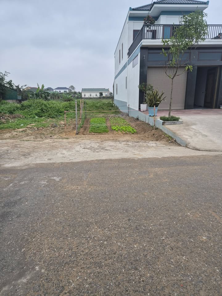 Lô đất mặt đường Xuân Lộc, Nghi Kim, 168m² giá 4.9 tỷ - Cơ hội đầu tư tuyệt vời!