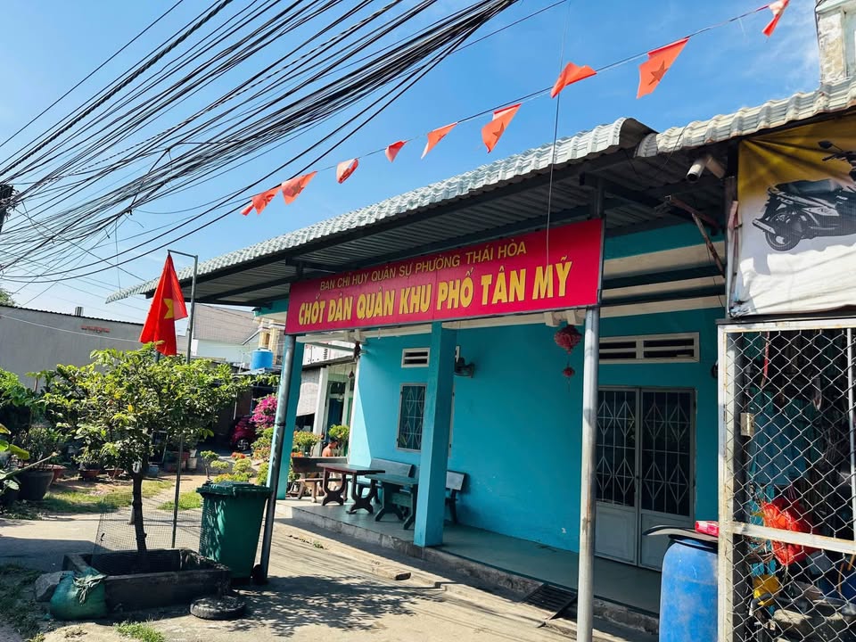 Đất nền góc 2 mặt tiền DT747 Thái Hòa 333.2m² giá 12.5 tỷ - Cơ hội đầu tư hấp dẫn!