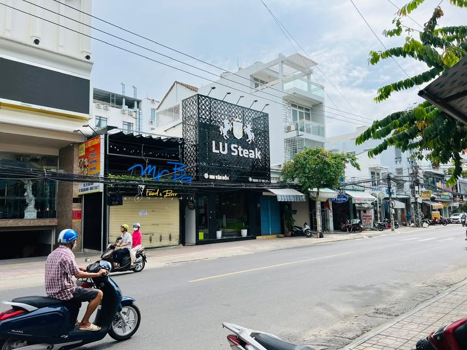 Nhà phố 25B Vân Đồn, Nha Trang 161.2m² giá 22.568 tỷ - Đang cho thuê sinh lời!