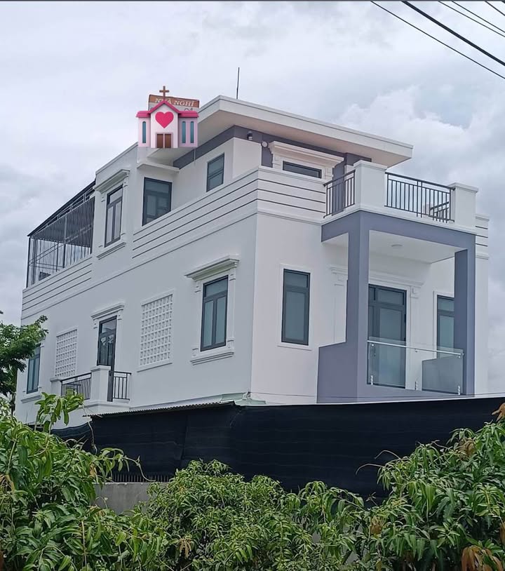 Nhà nghỉ Suối Hiệp Diên Khánh 216m² giá 4.339 tỷ - Đầu tư sinh lời cao!