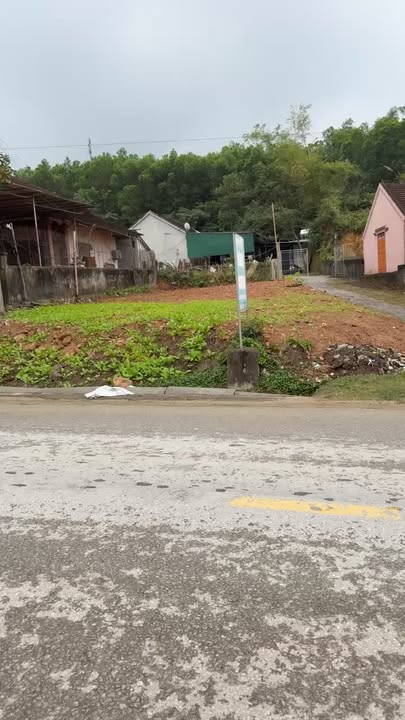 Đất mặt đường Quốc lộ 15 Đô Lương 253m² giá chỉ 1 tỷ - Lô góc hai mặt tiền lý tưởng!