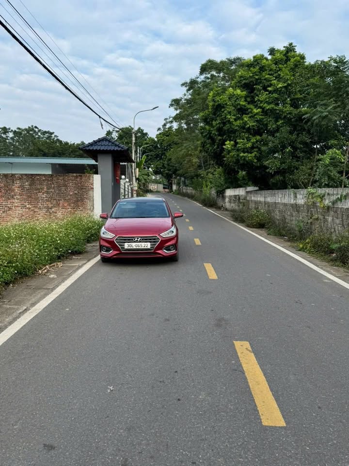 Đất mặt đường Tân Thành Cẩm Lĩnh 144m² giá 1.5 tỷ - Kinh doanh sầm uất!