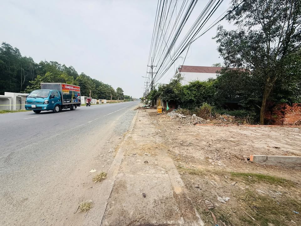 Đất mặt tiền đường Quách Thị Trang, xã Phú Thạnh, Nhơn Trạch 165m² giá 4.5 tỷ - Đầu tư sinh lời tuyệt vời!