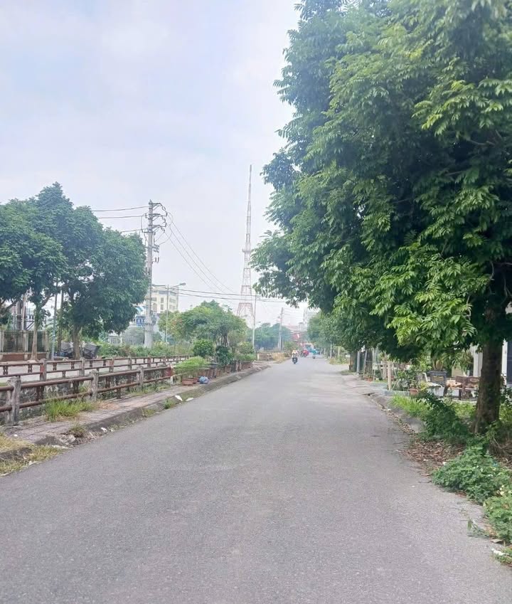 Đất TĐC Hoàng Diệu Thái Bình 81m² giá 2.1 tỷ - Vị trí đẹp, an ninh cao!