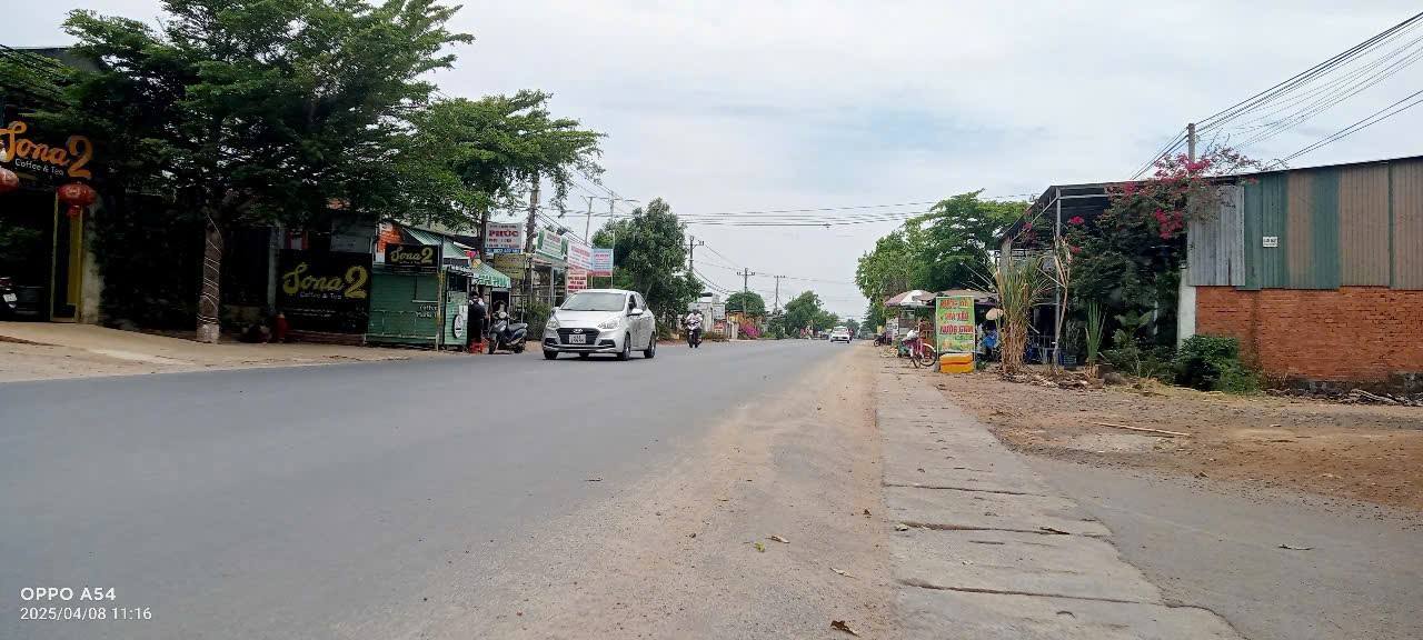 Đất thổ cư chính chủ tại Hòa Khánh, Buôn Ma Thuột 142.56m² giá 150 triệu - Gần chợ và tiện ích!