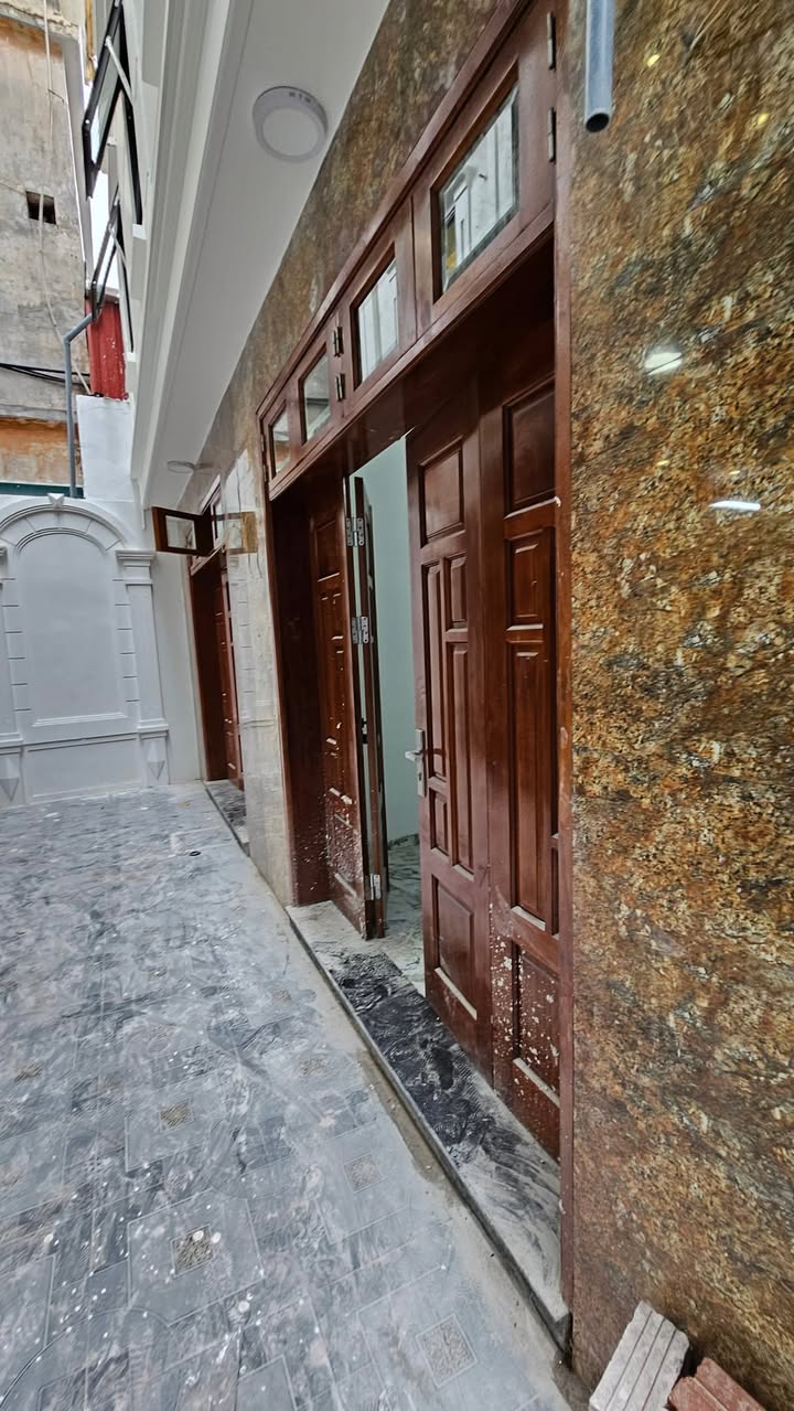 Nhà 4 tầng Bát Khối, Thạch Bàn 30m² - Giá chỉ từ 2,75 tỷ - Gần Aeon Long Biên!