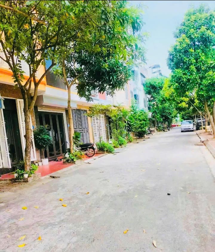 Nhà bán Giang Biên Long Biên 41m² giá 3.5 tỷ - Chính chủ cần bán gấp!