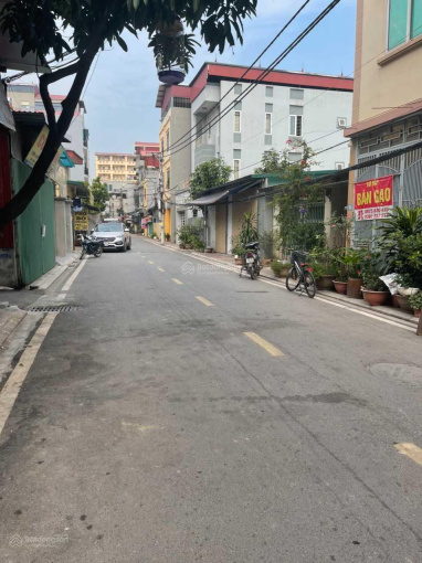 Đất kinh doanh 85m² tại Trâu Quỳ, Gia Lâm 7.3 tỷ - Vị trí đắc địa cho mọi nhu cầu!