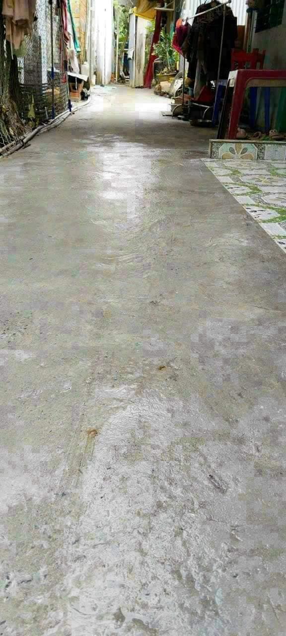 Nhà phố Thạch Bàn, Long Biên 52m² giá 2 tỷ - Nhà 3 mặt thoáng, ô tô đỗ cửa!