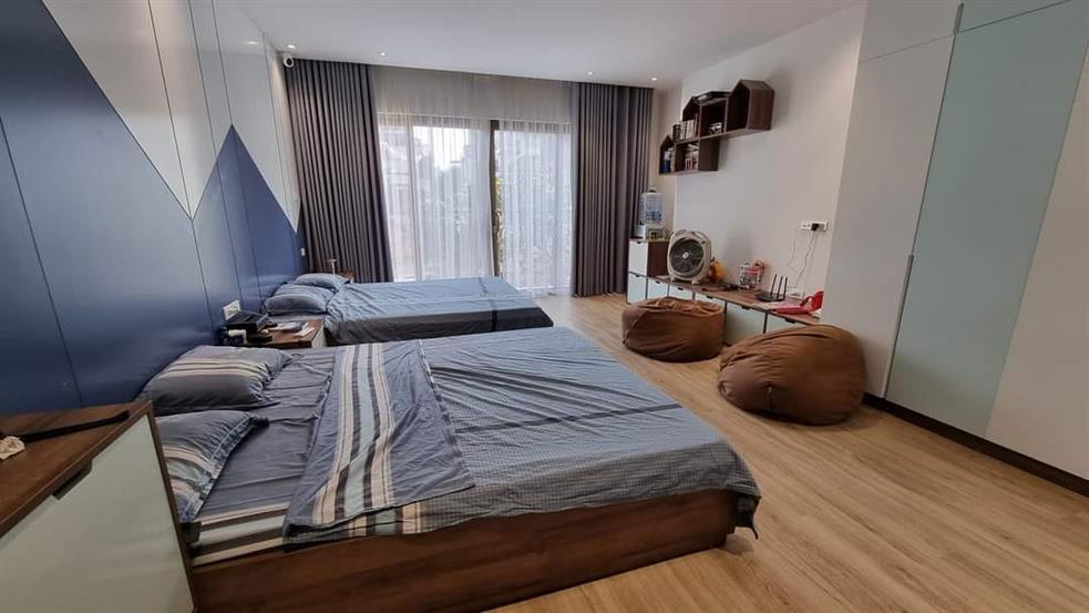 Nhà đẹp Bồ Đề, Long Biên 76m² giá 9.5 tỷ - Thiết kế hiện đại, sẵn sàng ở ngay!