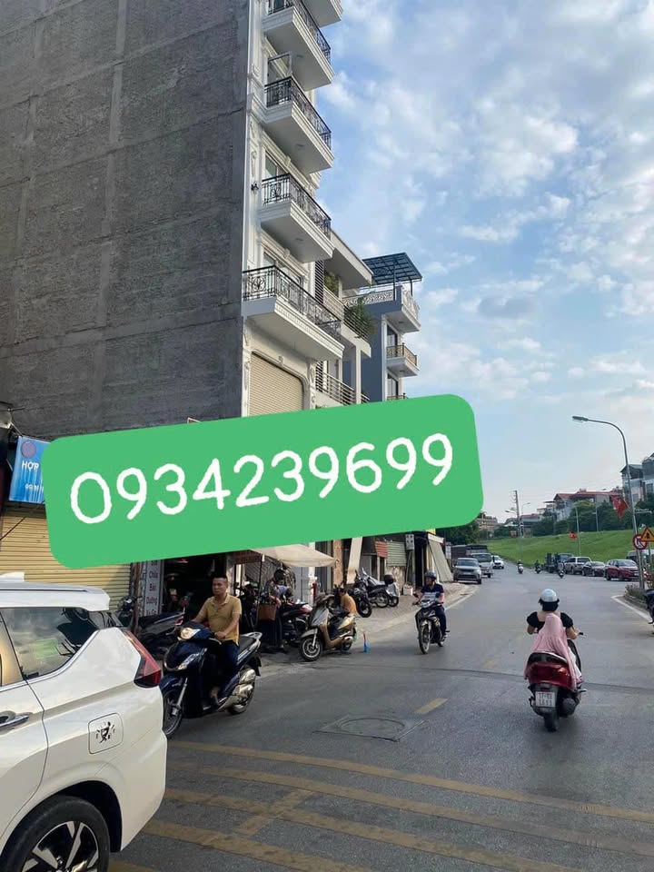 Bán gấp nhà mặt phố Ngọc Thụy 86m² giá 12 tỷ - Đầu tư sinh lời ngay lập tức!