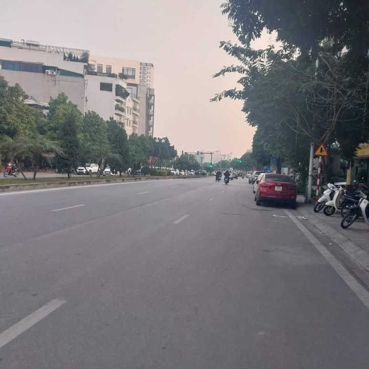 Đất vàng 85m² tại Hồng Tiến, Long Biên - Kinh doanh siêu lợi nhuận!