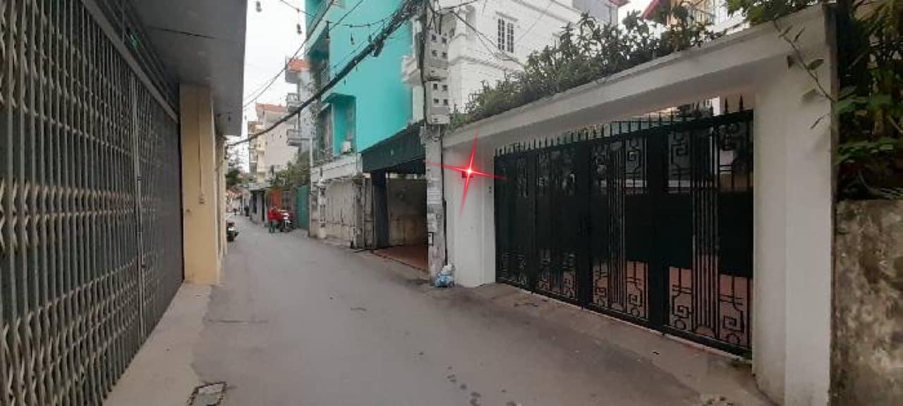 Nhà Bồ Đề Long Biên 140m² giá 18.2 tỷ - Thiết kế hiện đại, sẵn sàng vào ở!