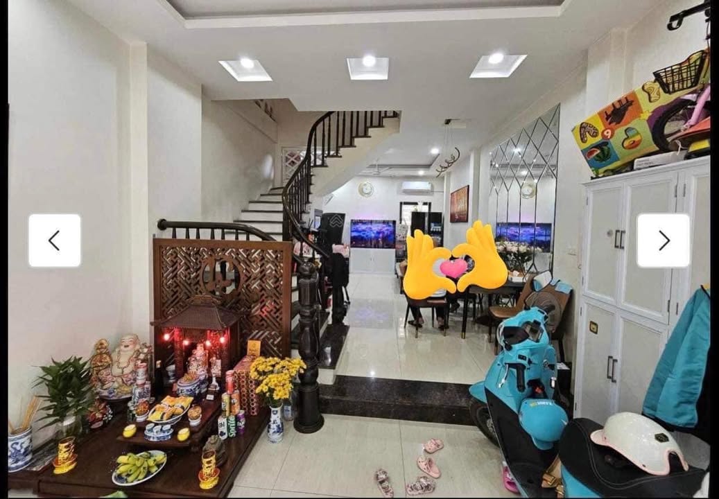 Nhà phố Bồ Đề, Long Biên 40m² giá 5.2 tỷ - Cơ hội vàng trước Tết!