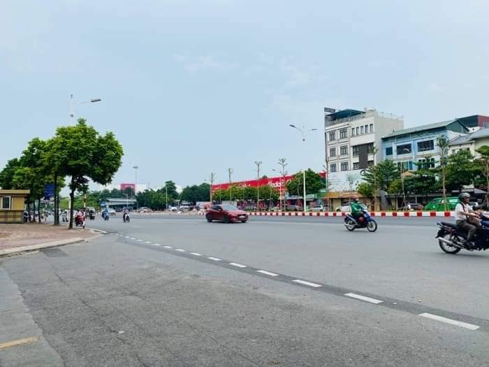 Nhà phố Trạm 55m² giá 3 tỷ - Vị trí đẹp, tiện ích đầy đủ!