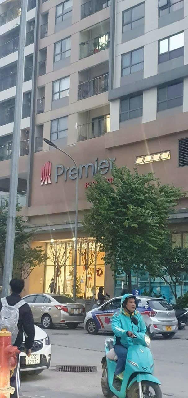 Nhà mặt phố Nguyễn Sơn Long Biên 85m² giá 10.4 tỷ - Kinh doanh sầm uất!